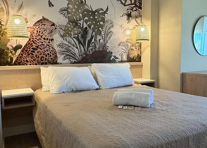 Regia Apartamentos Posadas
